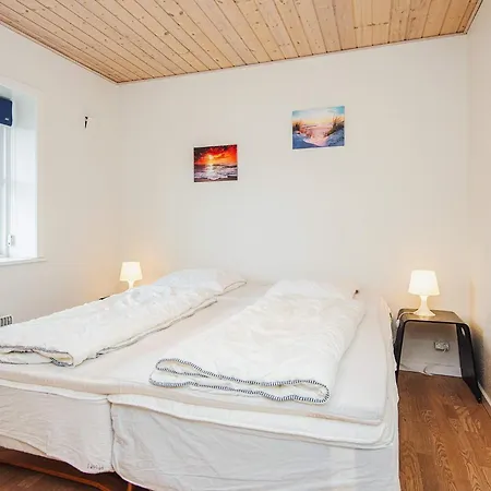 Holiday home 4 Person In Norre Nebel